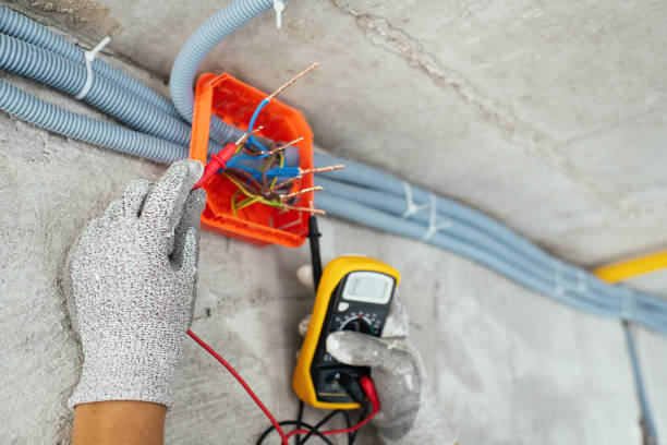 Best Affordable Emergency Electrician  in Benton, IL